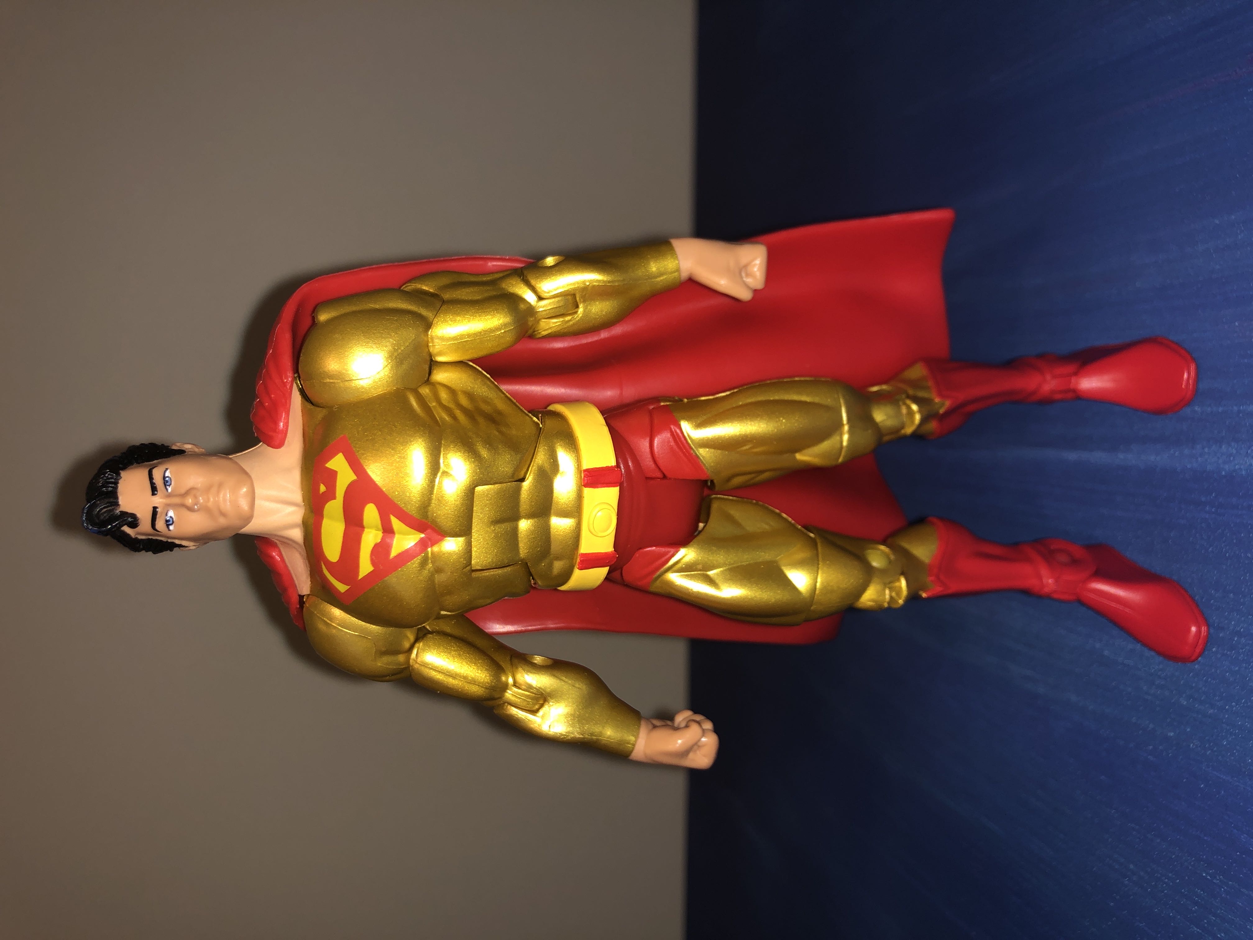 Golden Super Powers Superman - DC action figure collectible - Main Image 1
