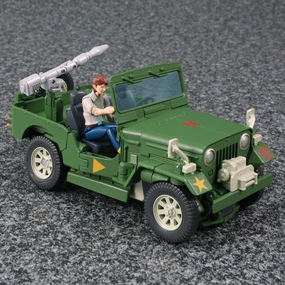 Masterpiece Hound - Takara Tomy Hasbro (Autobot) action figure collectible [Barcode 630509927081] - Main Image 4