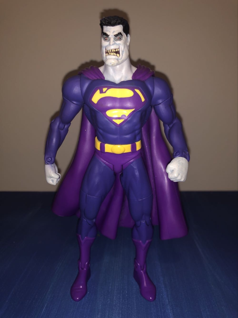 Bizarro Superman - DC action figure collectible - Main Image 1