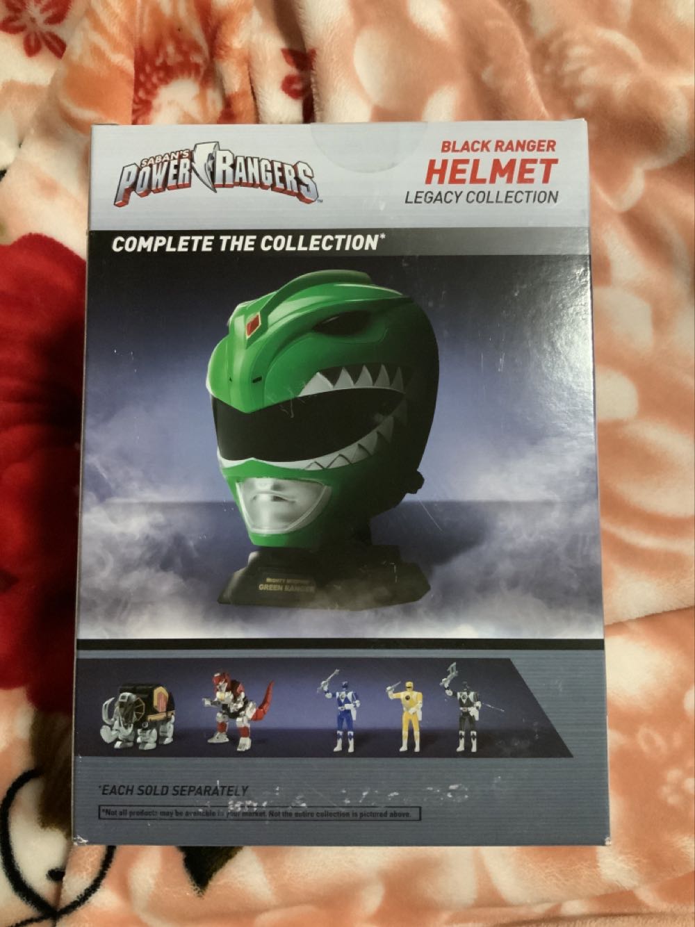 Black Ranger Helmet - Bandai (Black Helmet) action figure collectible [Barcode 045557402259] - Main Image 2