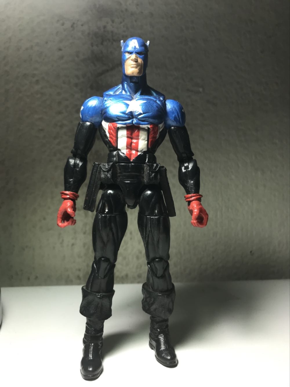 Captain America Bucky - Hasbro action figure collectible - Main Image 2