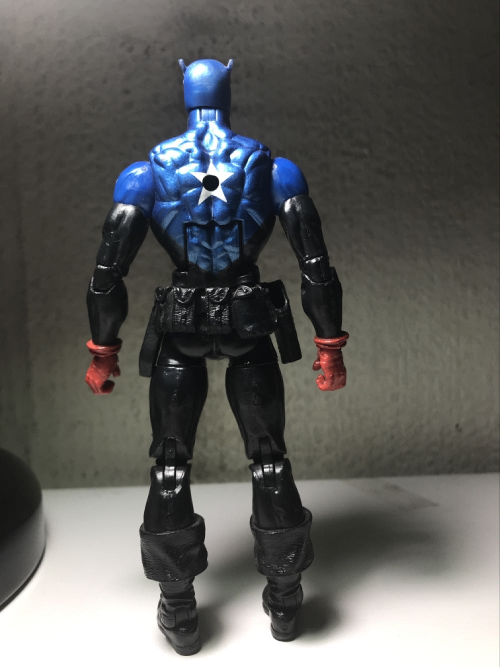 Captain America Bucky - Hasbro action figure collectible - Main Image 3