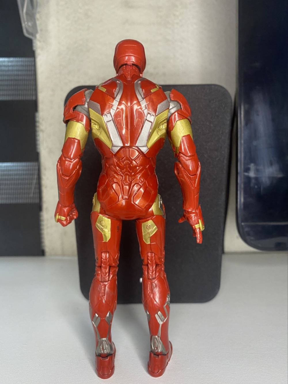 Iron man Mark XLVI - Hasbro (Captain America Civil War) action figure collectible - Main Image 4
