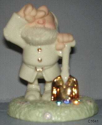 Snow White Sneeze - Lenox (Disney Showcase Collection) action figure collectible - Main Image 2