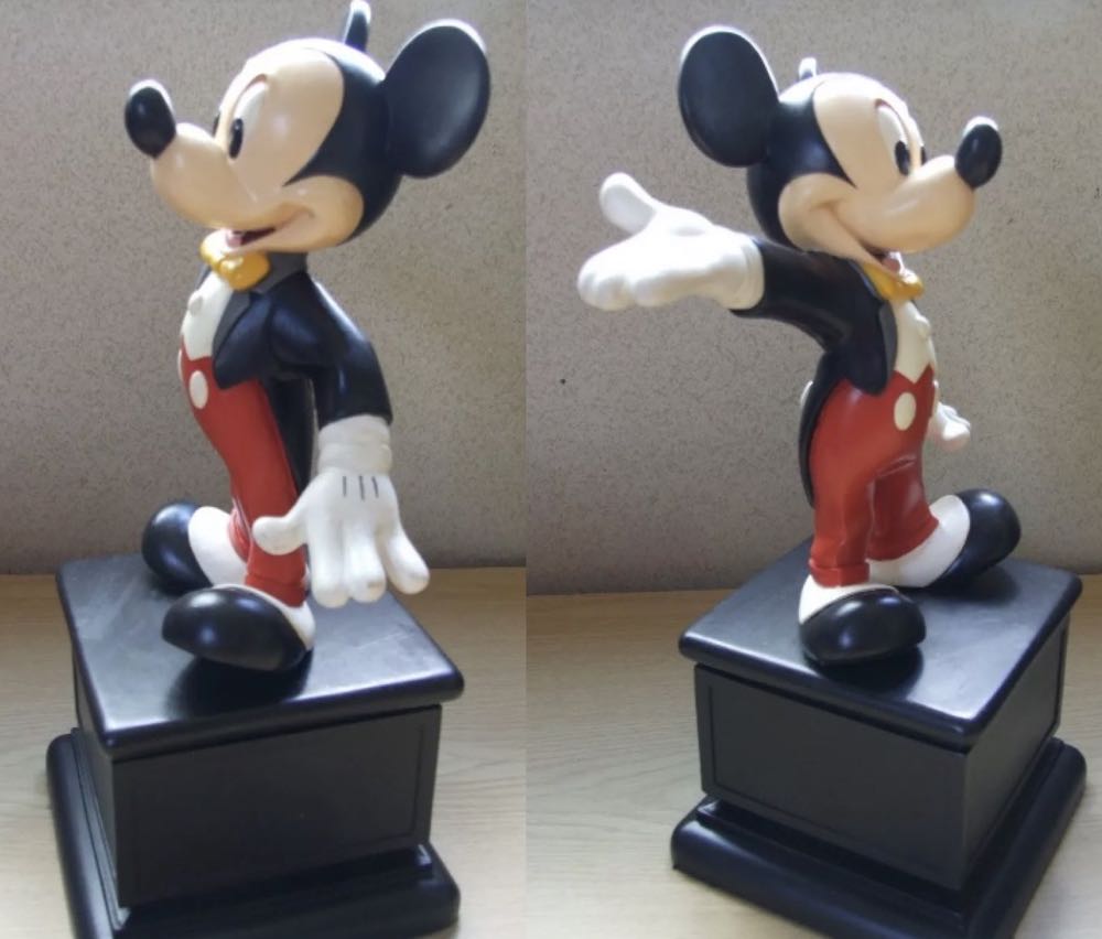 Mickey Mouse - Disney Theme Park Merchandise (Disney Parks Exclusive) action figure collectible [Barcode 400199311305] - Main Image 2