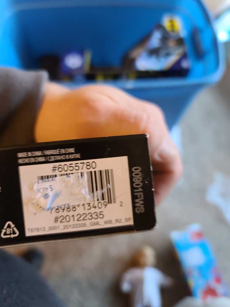 Swamp Showdown - Spinmaster (The Caped Crusader) action figure collectible [Barcode 778988134092] - Main Image 2