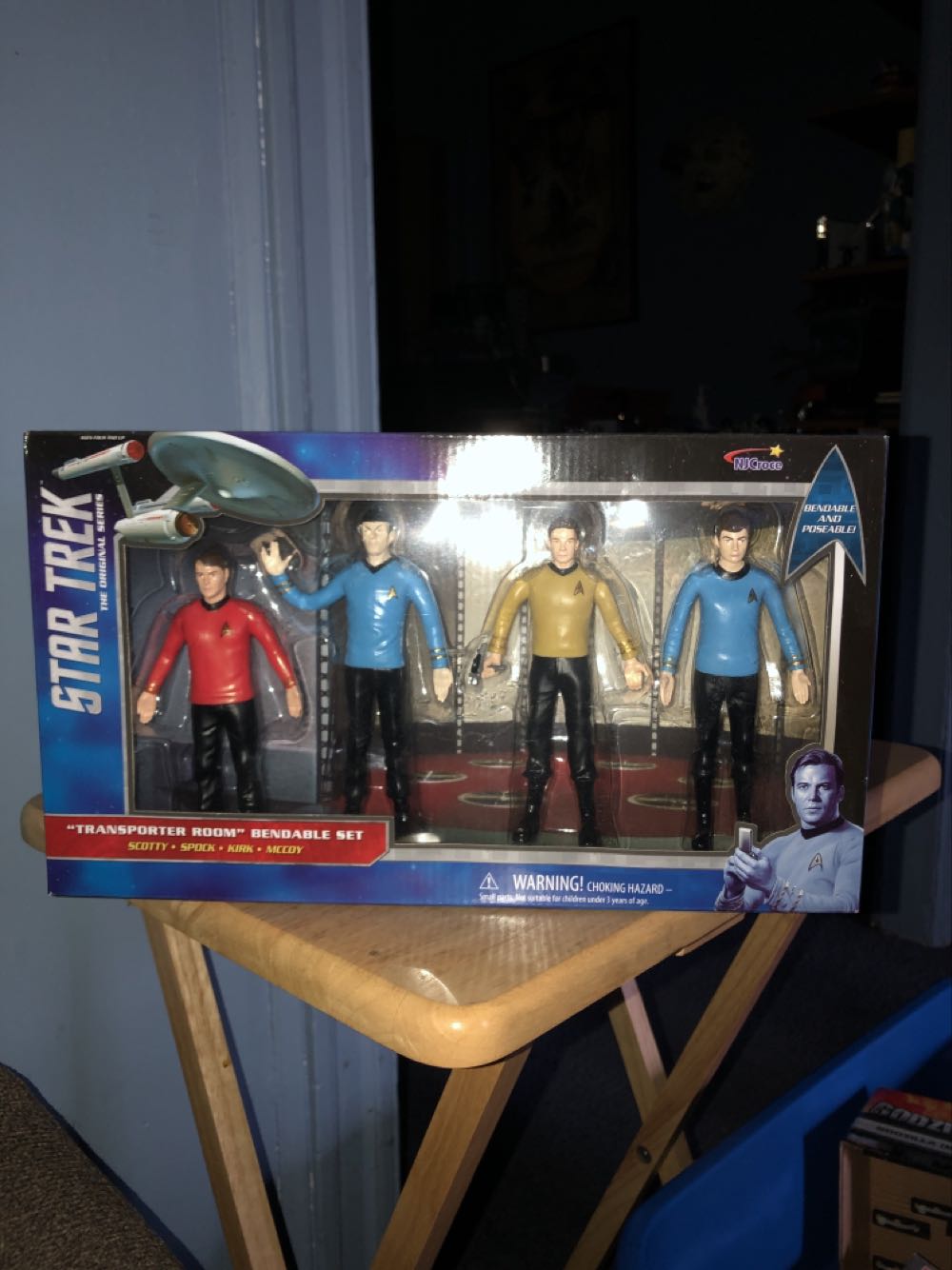 Star Trek Transporter Room Bendable Set  action figure collectible [Barcode 054382051105] - Main Image 1