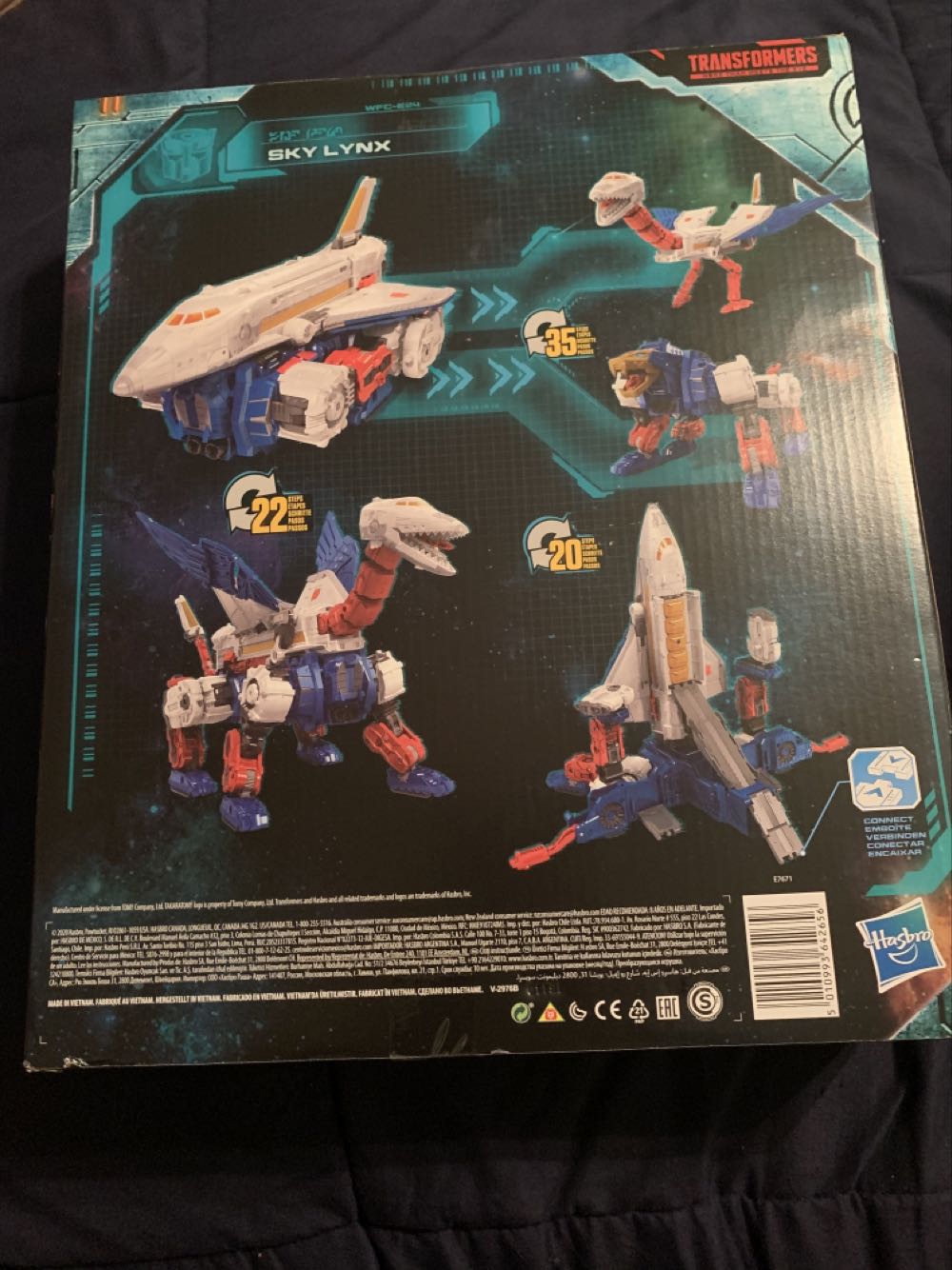 WFC E24 Sky Lynx - Hasbro / Takara Tomy (The Transformers) action figure collectible [Barcode 5010993642656] - Main Image 3