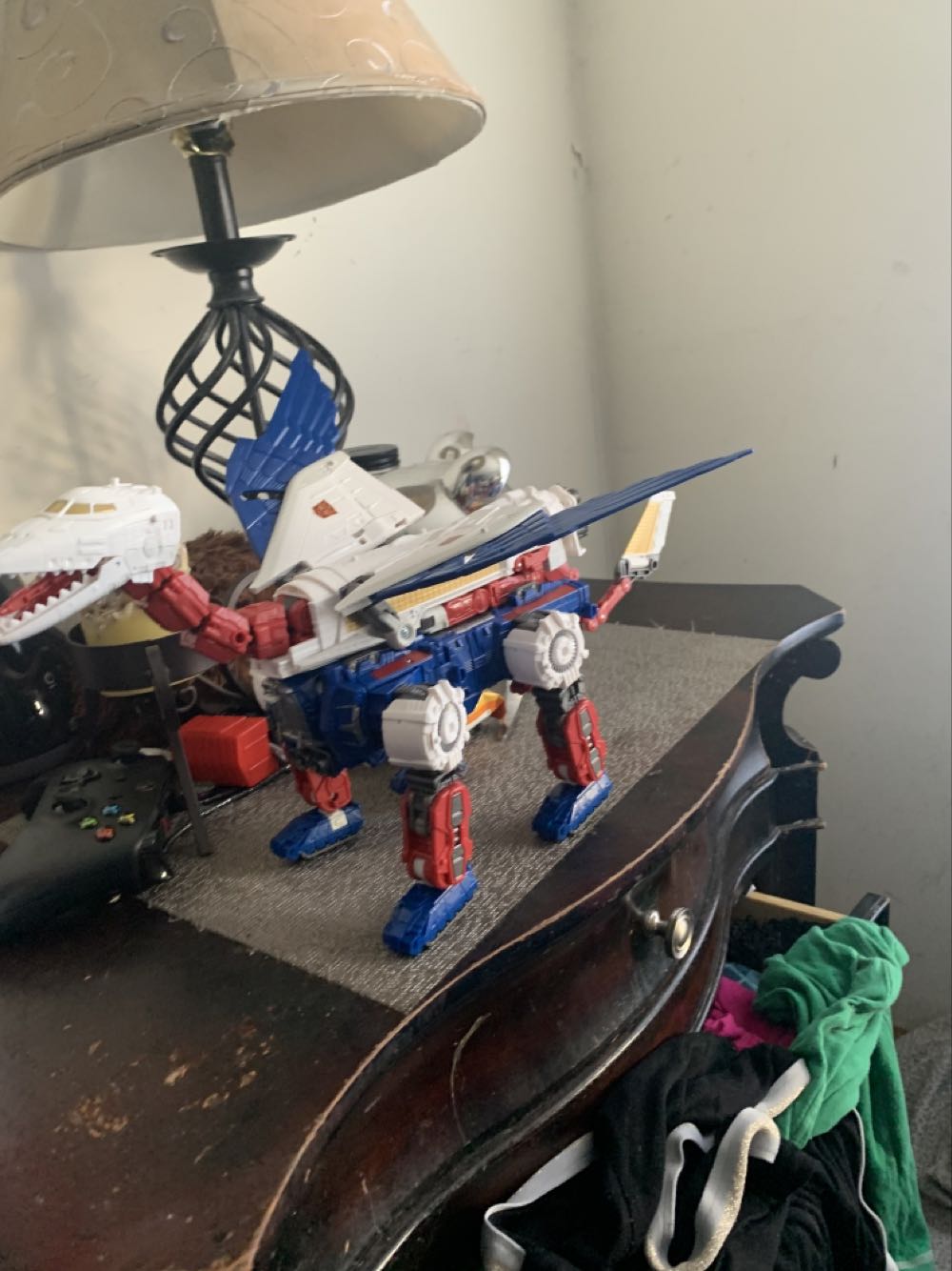 WFC E24 Sky Lynx - Hasbro / Takara Tomy (The Transformers) action figure collectible [Barcode 5010993642656] - Main Image 4