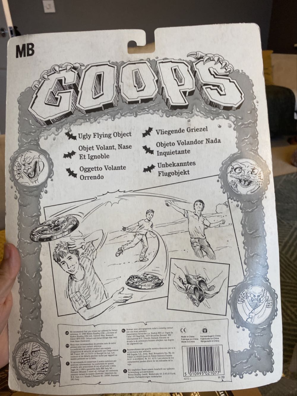 Goops - MB Games (Goops) action figure collectible [Barcode 5010995021077] - Main Image 2