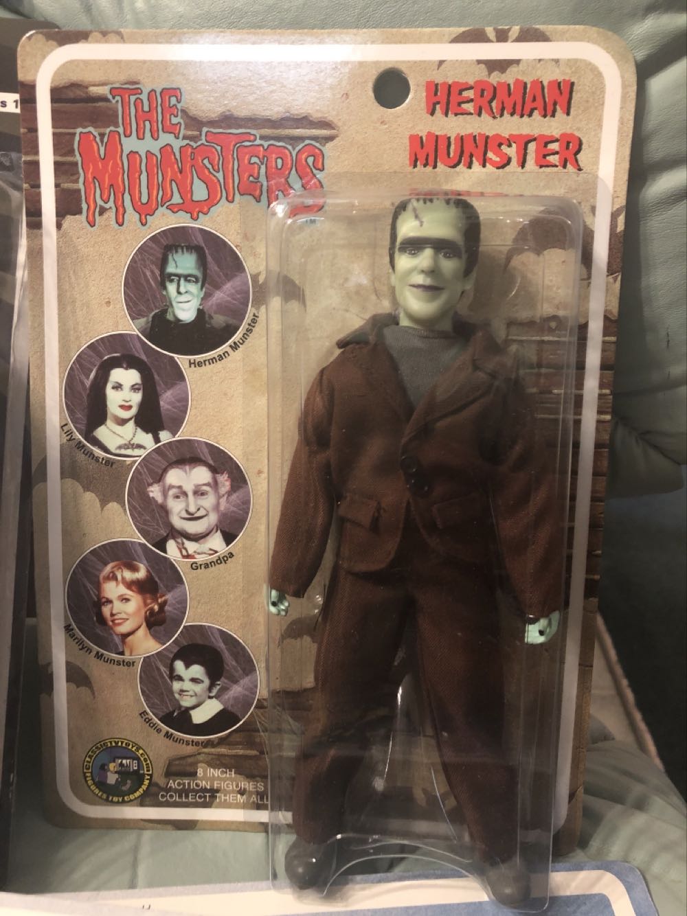 Horror The Munsters ”Herman Munster” - Exclusive Premiere (The Munsters) action figure collectible [Barcode 200400123617] - Main Image 1