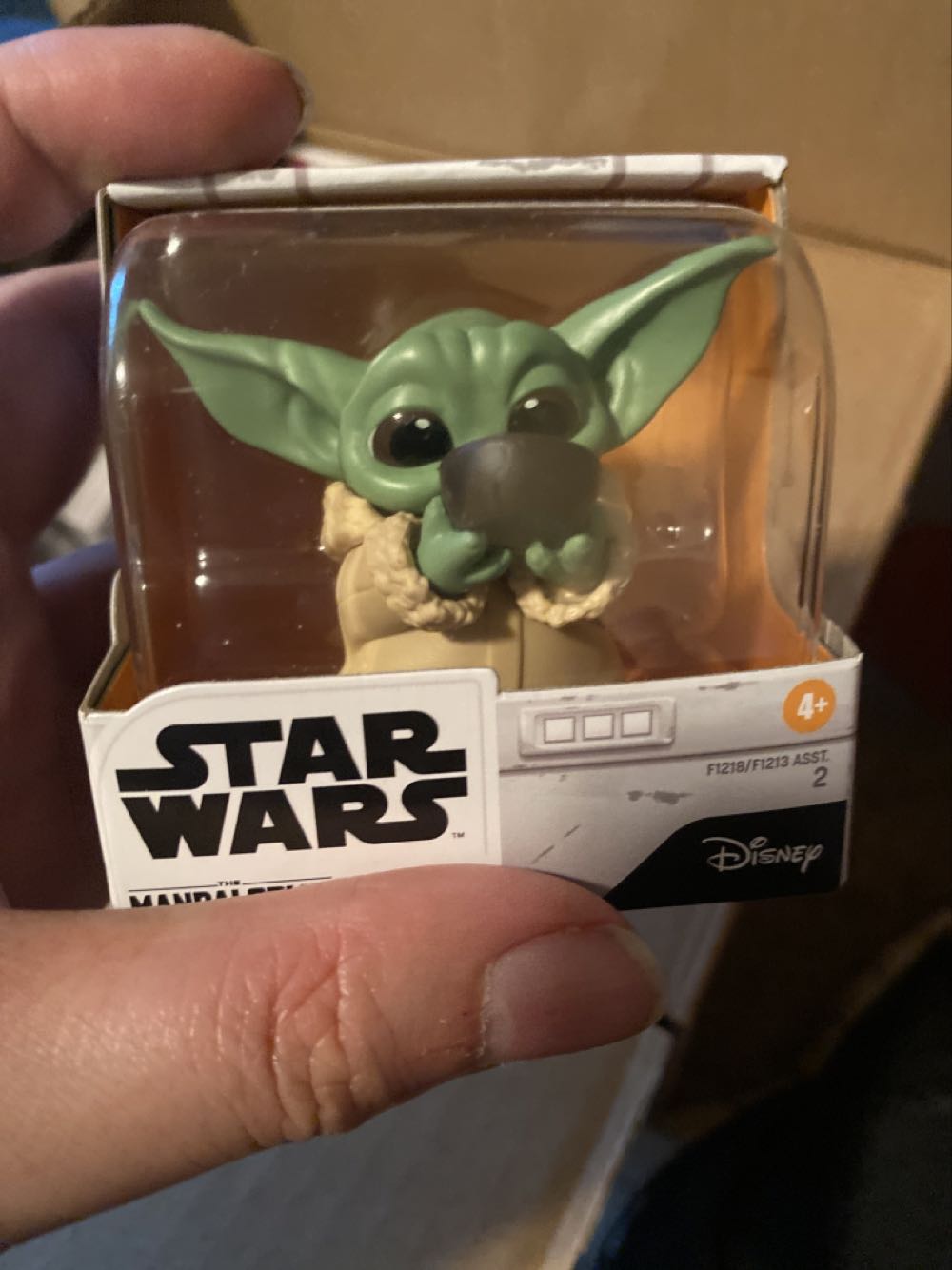 The Child (with Cup) - Disney / Hasbro (Bounty Collection 2” 2020- Now: Series 1) action figure collectible [Barcode 5010993761555] - Main Image 2