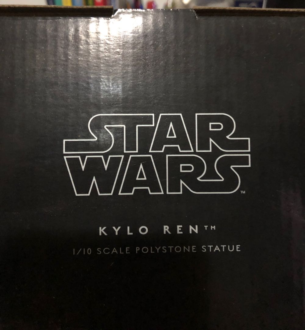 Kyle Ren - Iron Studios (Star Wars) action figure collectible [Barcode 742832353069] - Main Image 3