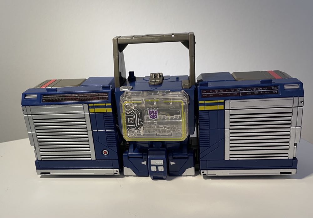 Soundwave & Doombox ✅⭐️ - Hasbro (Transformers: Bumblebee Greatest Hits) action figure collectible [Barcode 630509650651] - Main Image 2