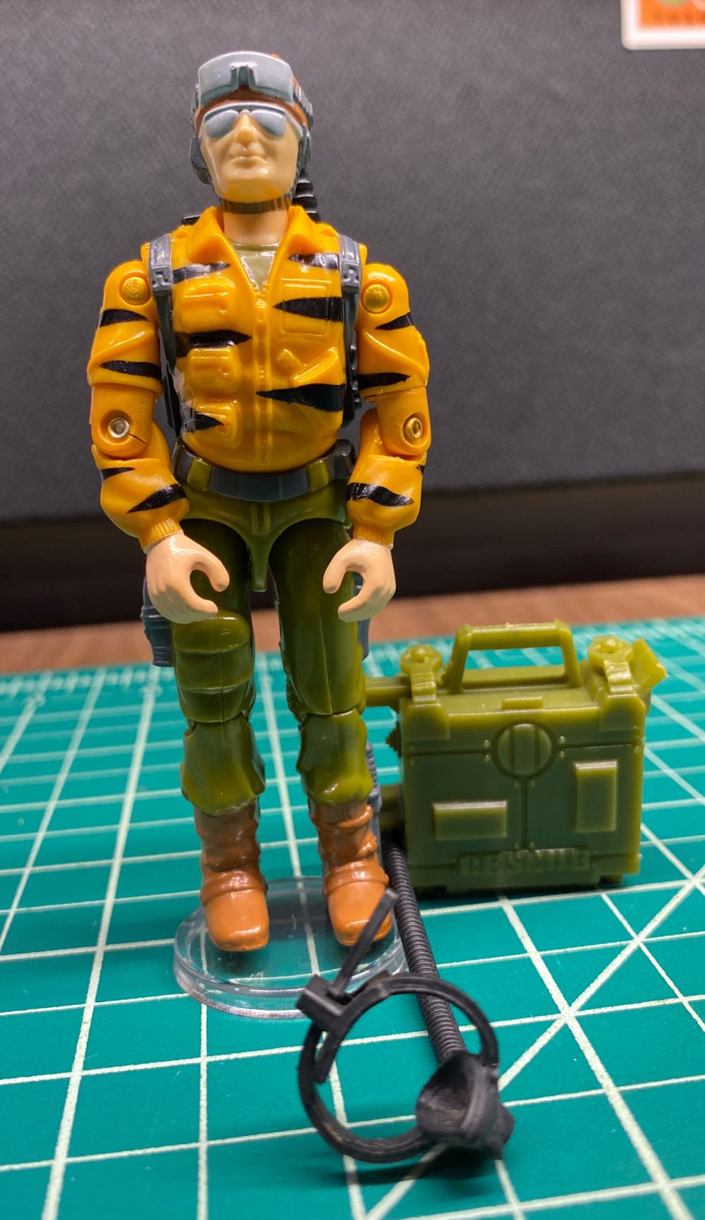 Lifeline (V2) - Tiger Force - Hasbro (GI Joe Vintage) action figure collectible - Main Image 1