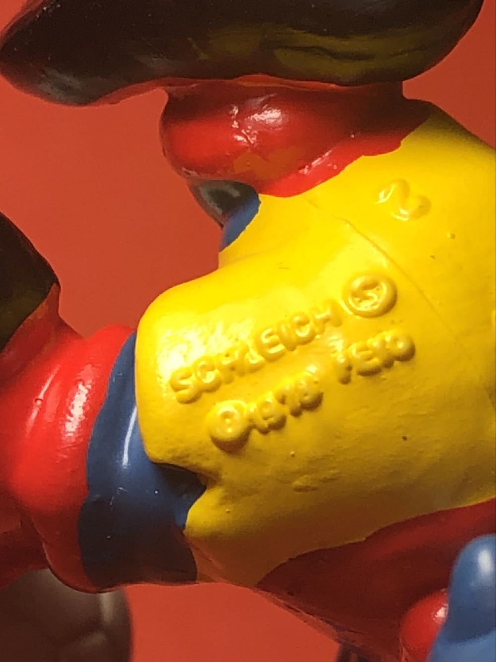 2.0035 Soccer Smurf - Schleich action figure collectible - Main Image 2