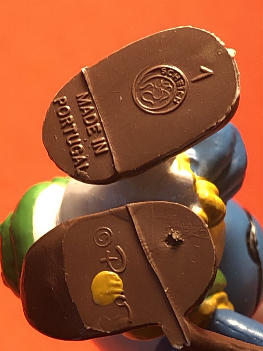 2.0041 Hiker Smurf - Schleich action figure collectible - Main Image 2