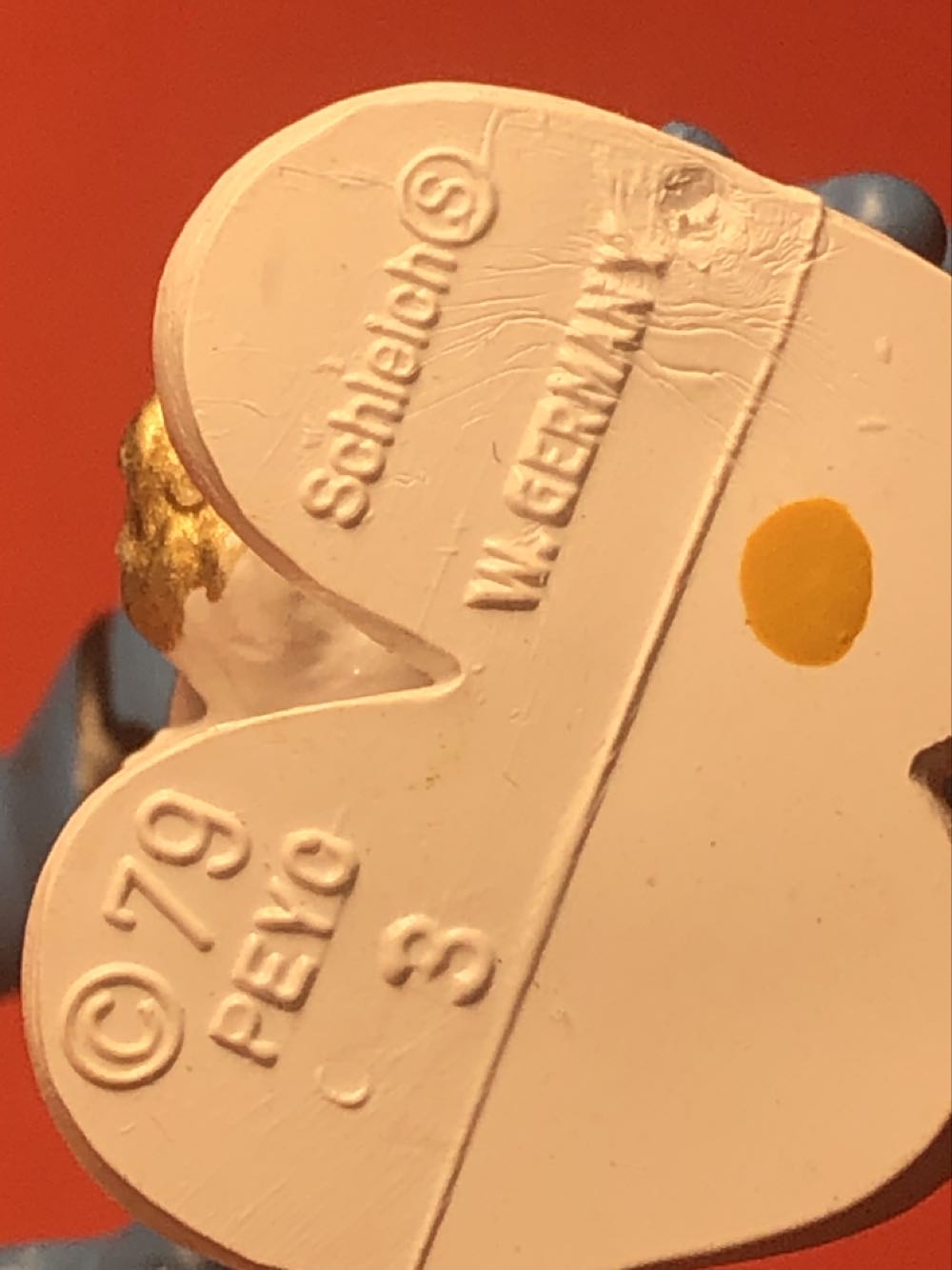 2.0058 Champion Smurf - Schleich action figure collectible - Main Image 2