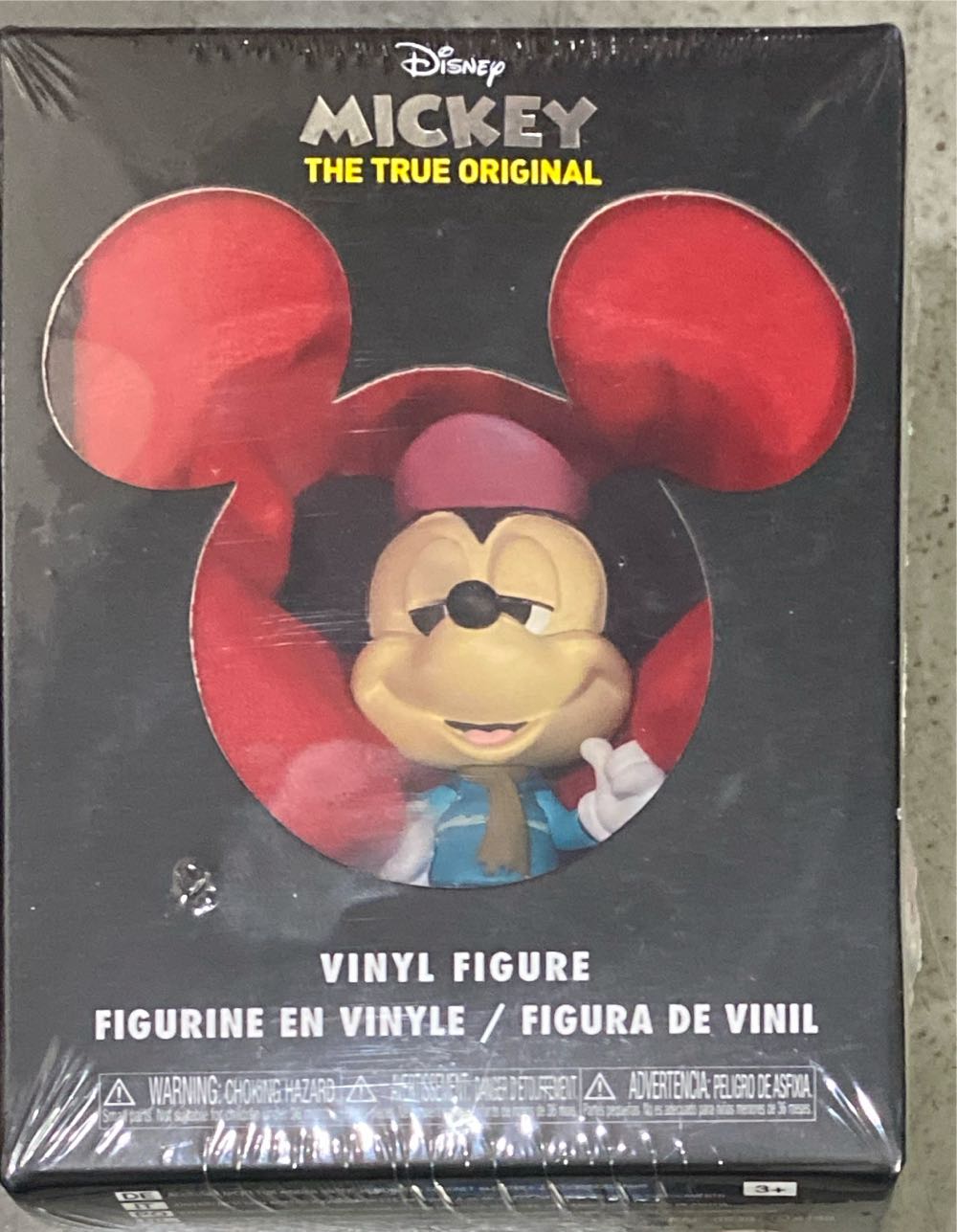 Three Muskateer Mickey  action figure collectible [Barcode 889698255950] - Main Image 4