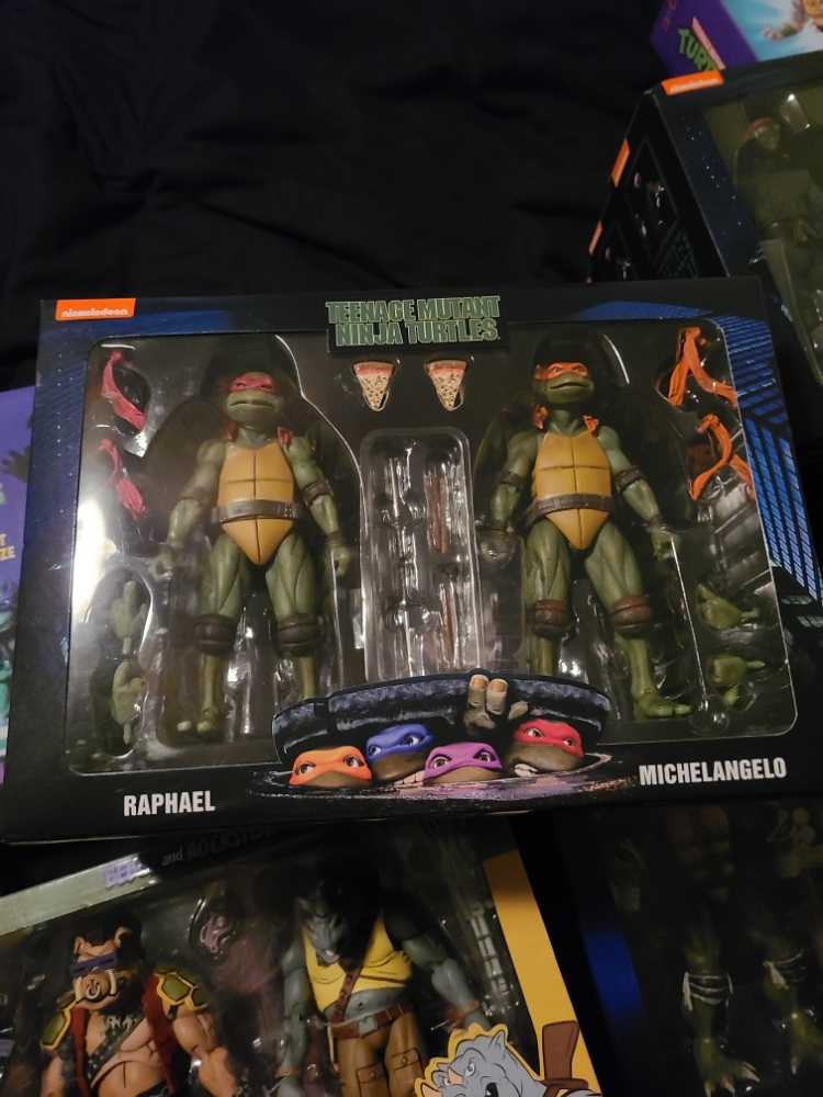 NECA - Raphael & Michelangelo - Neca/Reel Toys (Teenage Mutant Ninja Turtles: The Movie (1990)) action figure collectible [Barcode 634482541265] - Main Image 4