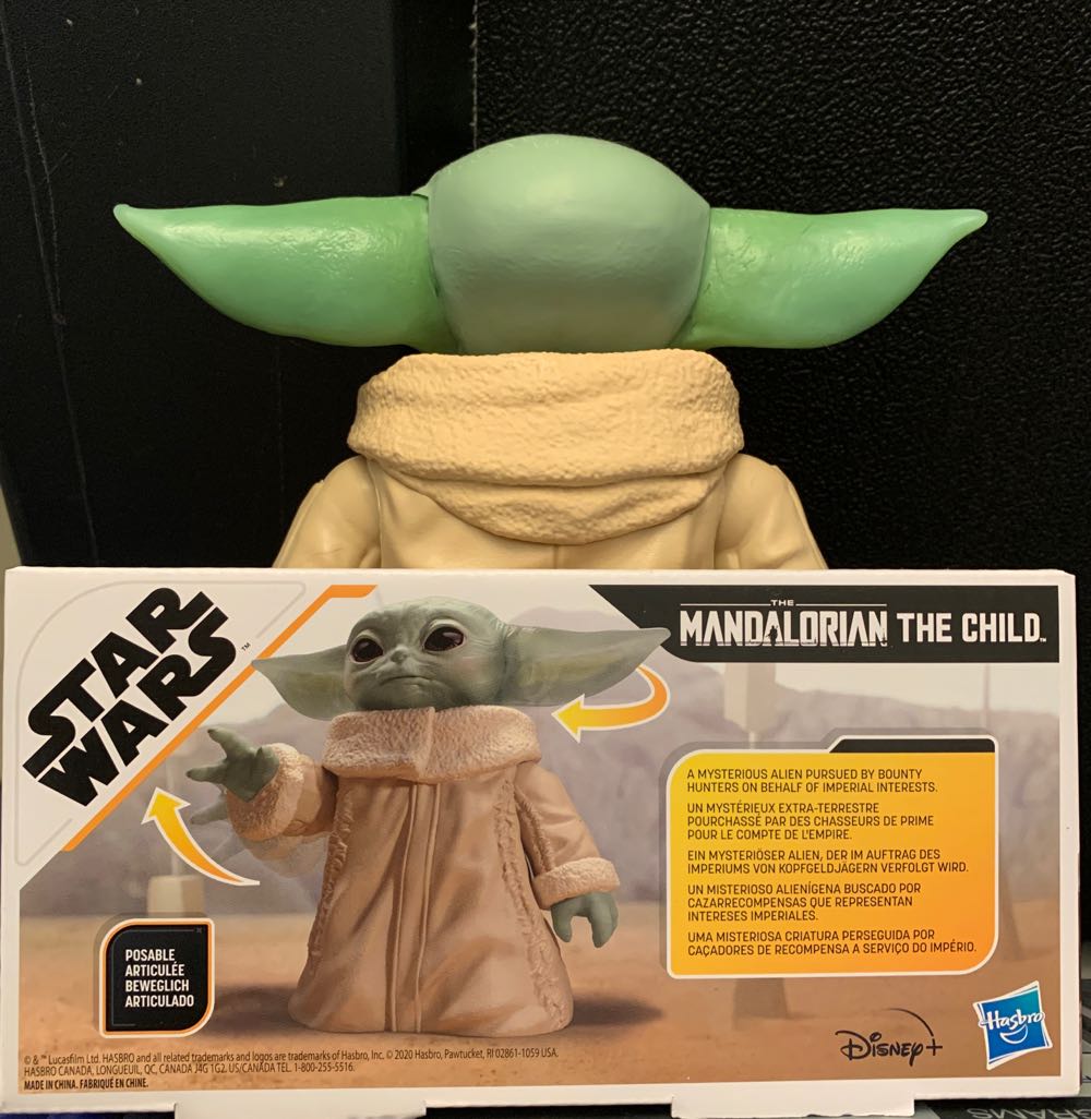 The Child (Posable) - Disney / Hasbro (Mandalorian 2020- Now: Miscellaneous) action figure collectible [Barcode 5010993761524] - Main Image 2