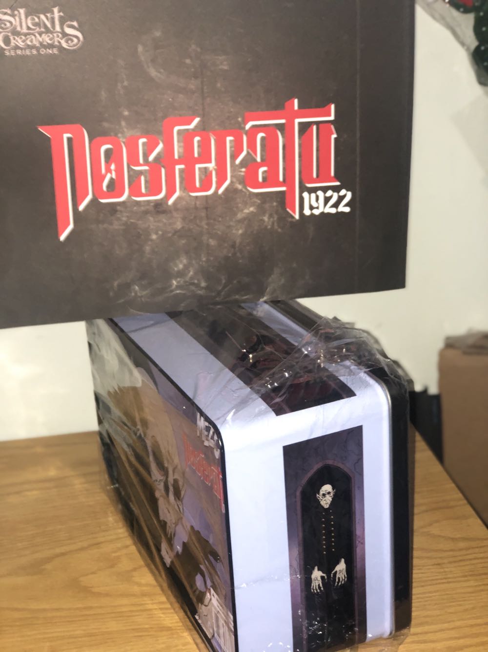 Mezco Horror Nosferatu - One:12 Collective By Mezco Toyz (Nosferatu Mezco One 12) action figure collectible - Main Image 2