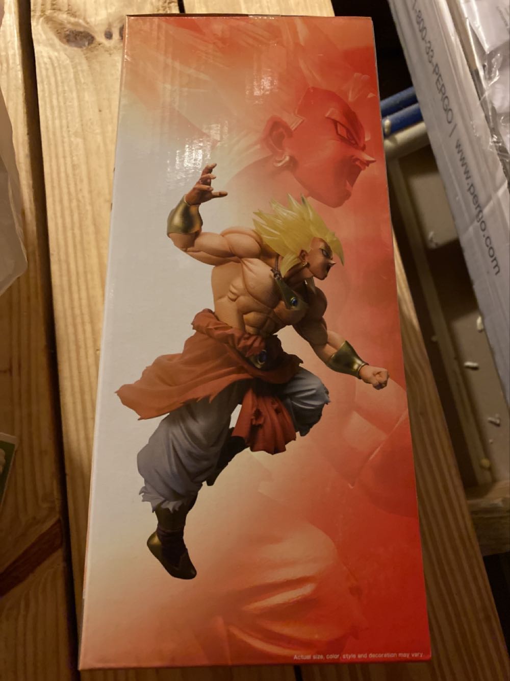 Super Saiyan Broly - Bandai (Dragon Ball) action figure collectible [Barcode 4573102581396] - Main Image 3