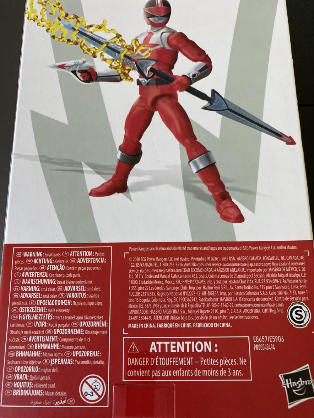 Time Force Red Ranger - Hasbro (Power Rangers Lightning Collection) action figure collectible [Barcode 630509936045] - Main Image 2