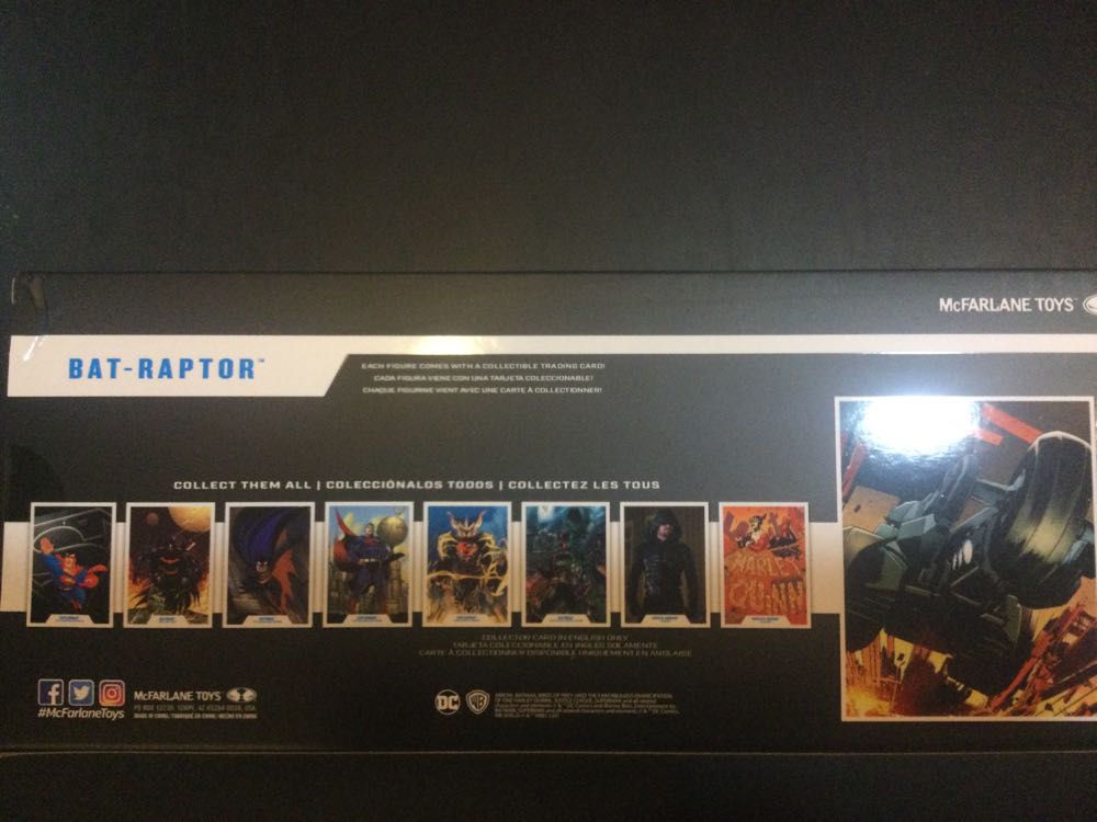 Bat-Raptor - Mcfarlane DC Multiverse: Vehicles (Dark Nights Death Metal) action figure collectible [Barcode 787926157017] - Main Image 4