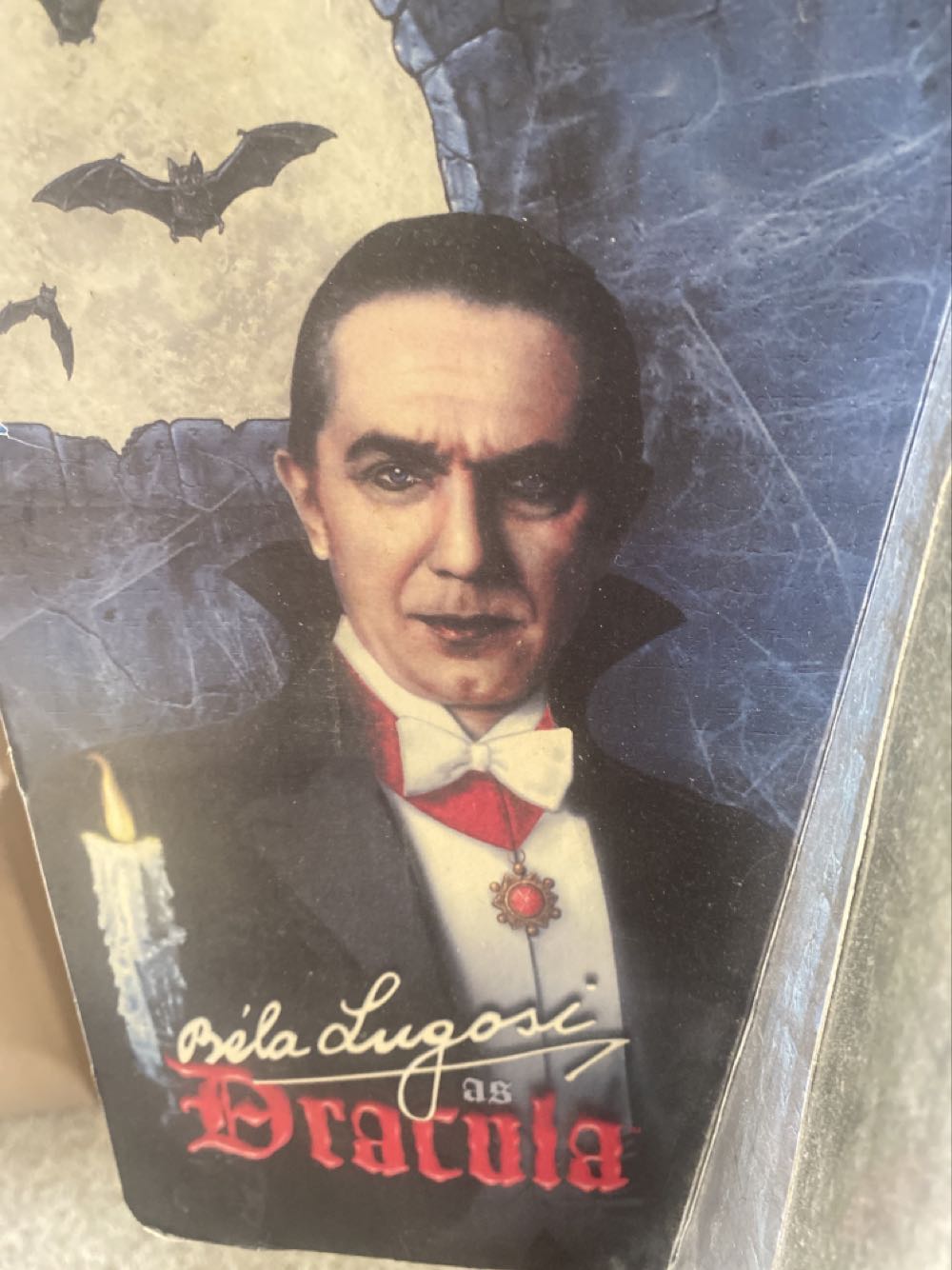 Flatt World - Bela Lugosi As Dracula - Flatt World (Universal Monsters) action figure collectible [Barcode 690951100012] - Main Image 2
