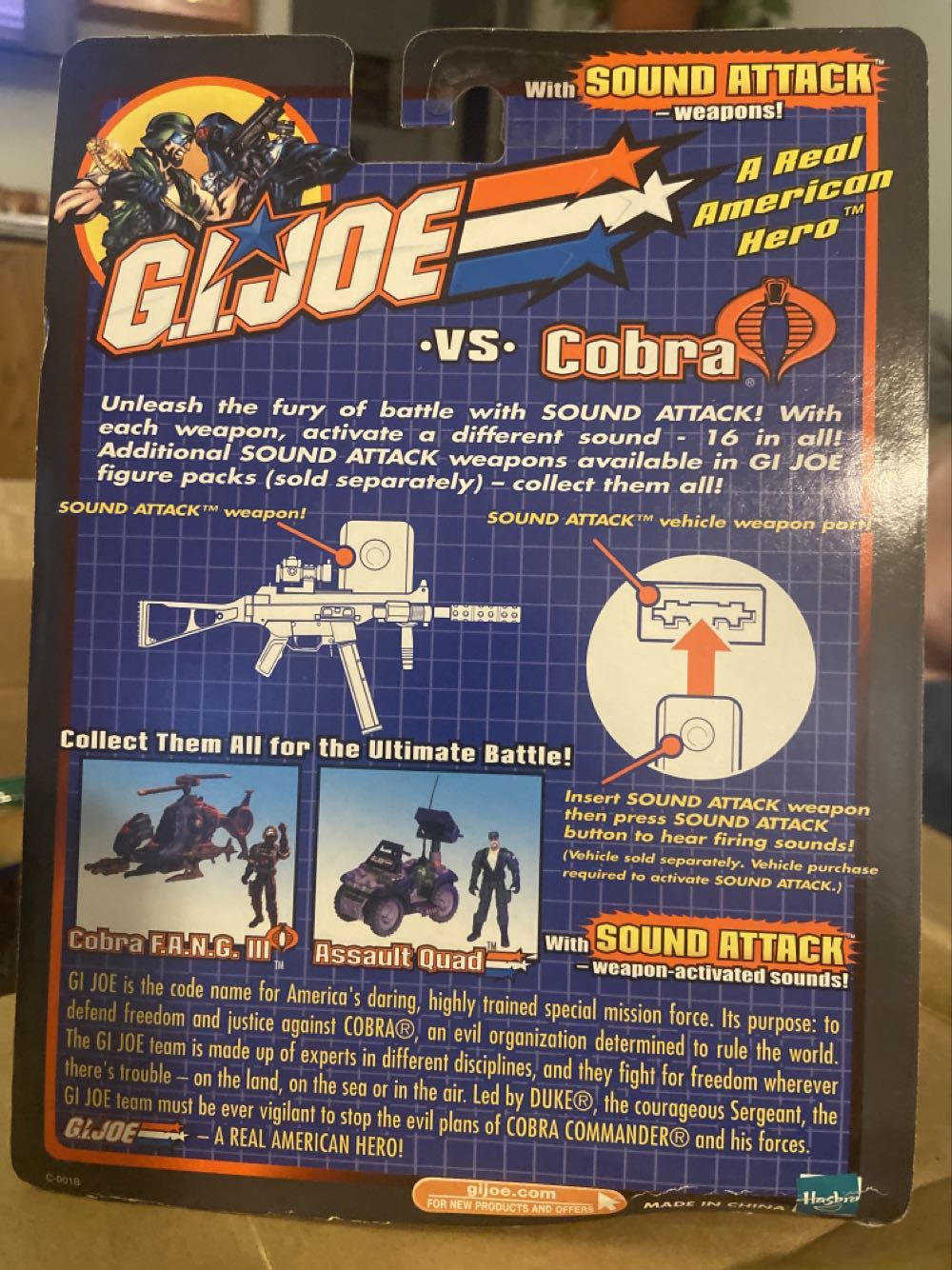 Shipwreck Vs B.A.T. - Hasbro (G. I. JOE) action figure collectible [Barcode 076930574959] - Main Image 2