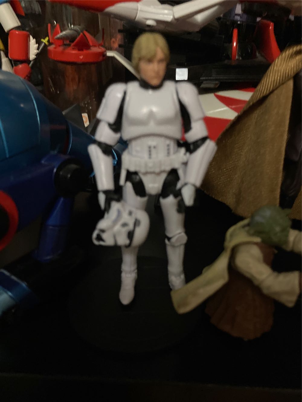 Luke Skywalker (Stormtrooper) - Star Wars Vintage Collection - Hasbro/Kenner (Star Wars) action figure collectible [Barcode 5010993736874] - Main Image 4