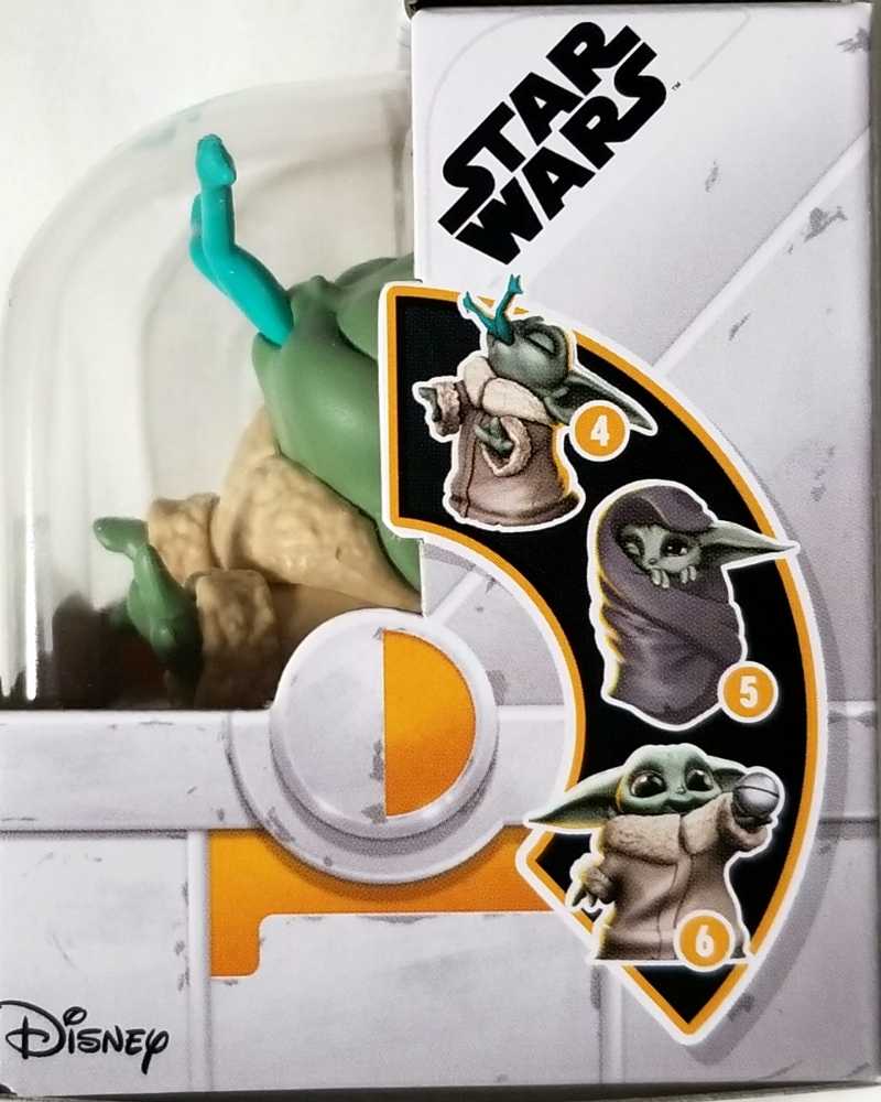 The Child (Eating Frog) - Disney / Hasbro (Bounty Collection 2” 2020- Now: Series 1) action figure collectible [Barcode 5010993761579] - Main Image 2