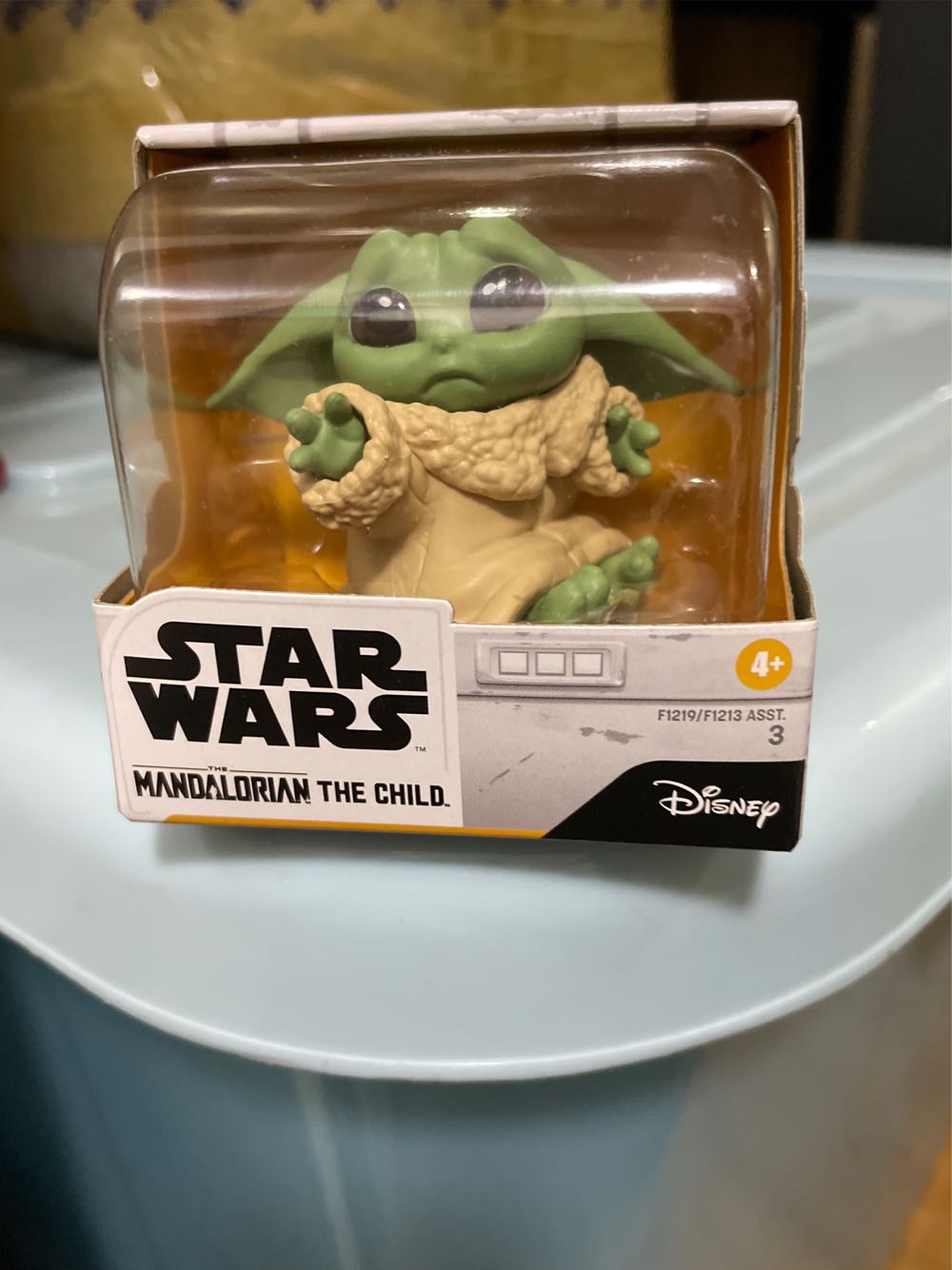 The Child (Sad Face) - Disney / Hasbro (Bounty Collection 2” 2020- Now: Series 1) action figure collectible [Barcode 5010993761562] - Main Image 4