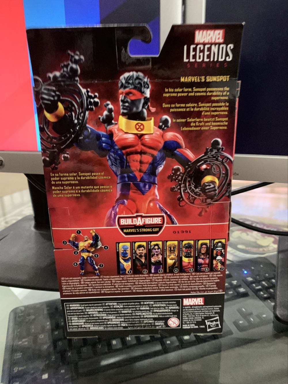 Sunspot - Hasbro (Marvel Legends - Strong Guy) action figure collectible [Barcode 5010993697090] - Main Image 2