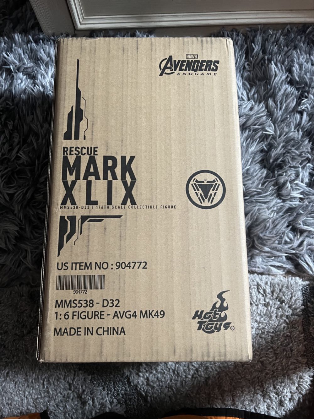 Rescue  - Hot Toys (Avengers Endgame) action figure collectible - Main Image 4