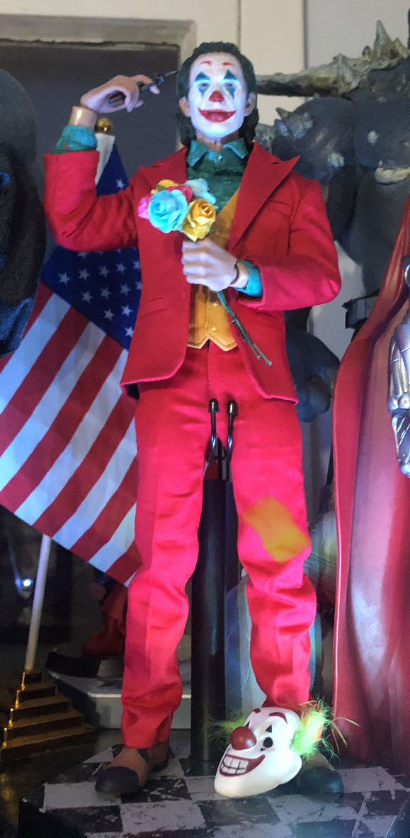 Joker : Joaquin Phoenix - SWToys (DC Movies) action figure collectible - Main Image 2