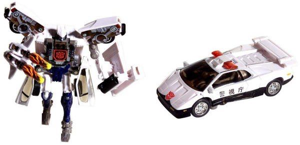 Prowl - Hasbro (Autobots) action figure collectible - Main Image 2