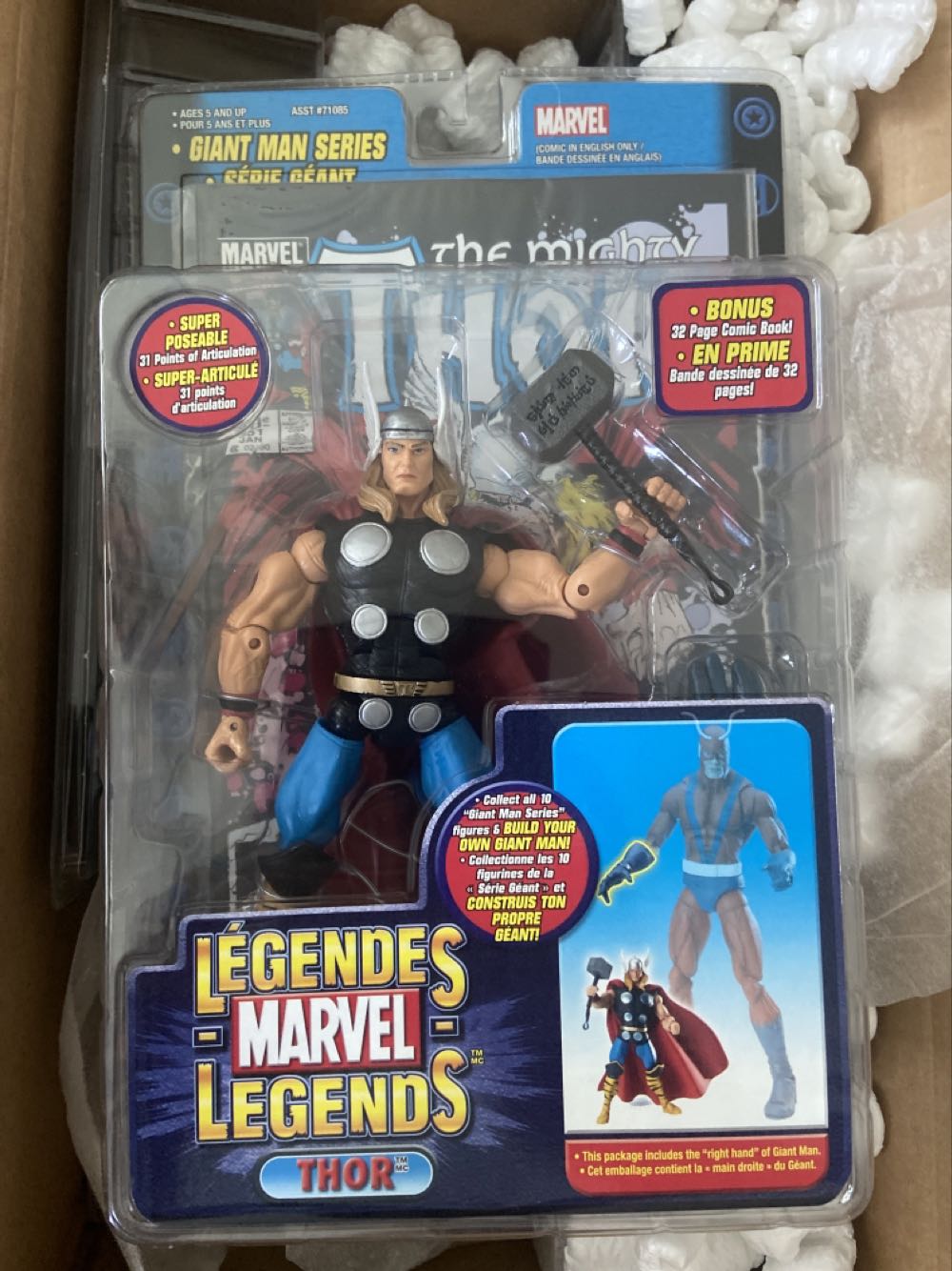 Thor - ToyBiz - Marvel (Marvel Legends - Giant Man Series) action figure collectible [Barcode 035112710875] - Main Image 1