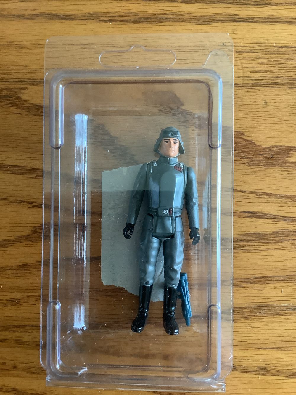 Star Wars ROJ: AT-AT Commander - Kenner (No COO (missing blaster)) action figure collectible [Barcode 076281695907] - Main Image 2