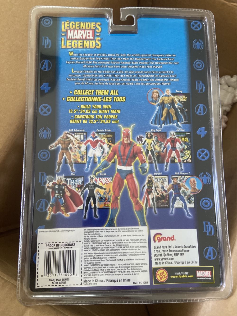 Weapon X - Toy Biz (Marvel: Legends: 6”) action figure collectible [Barcode 035112710905] - Main Image 2