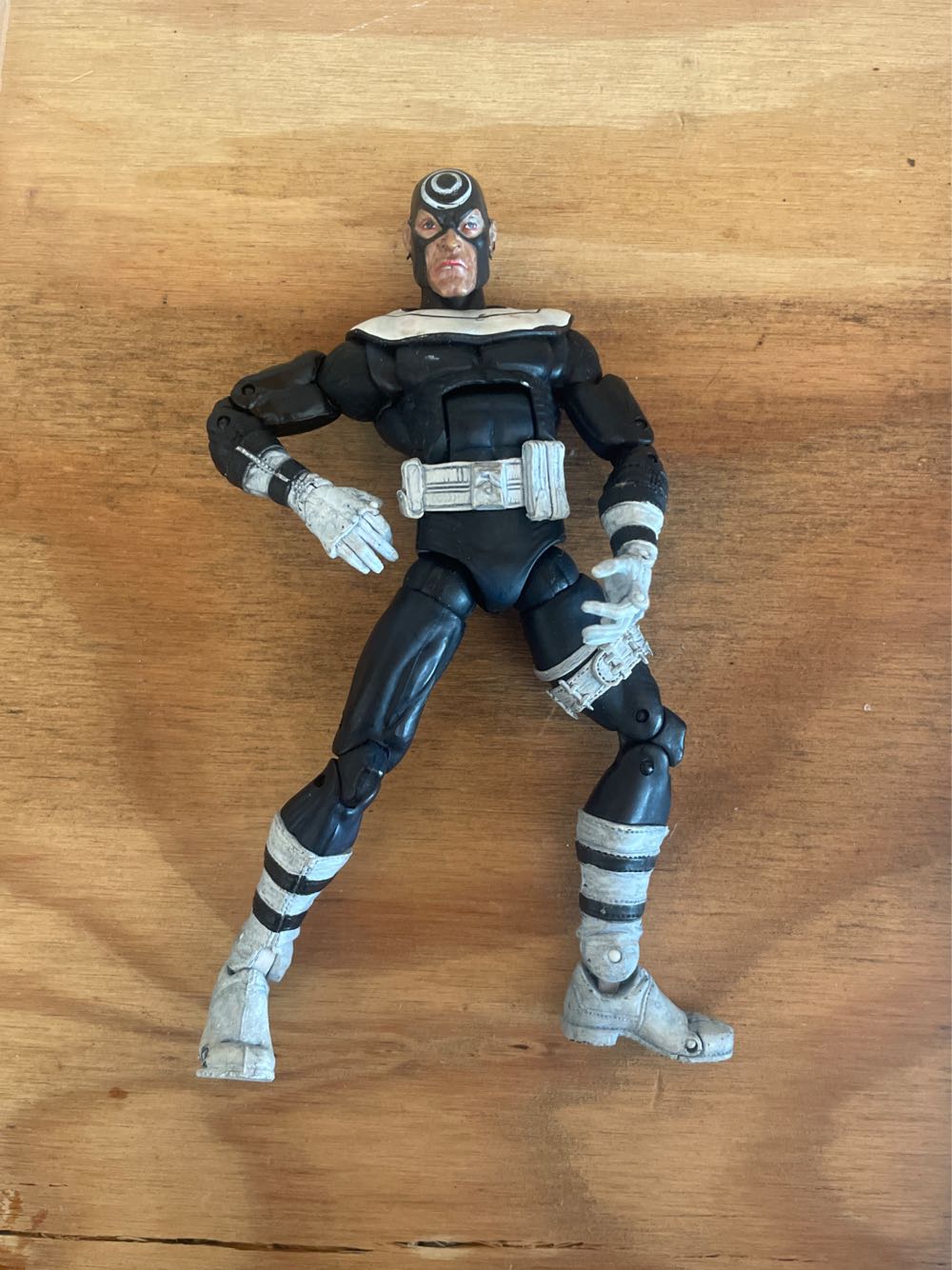 Bullseye - Marvel Legends (Marvel (Defenders)) action figure collectible [Barcode 086892711422] - Main Image 4
