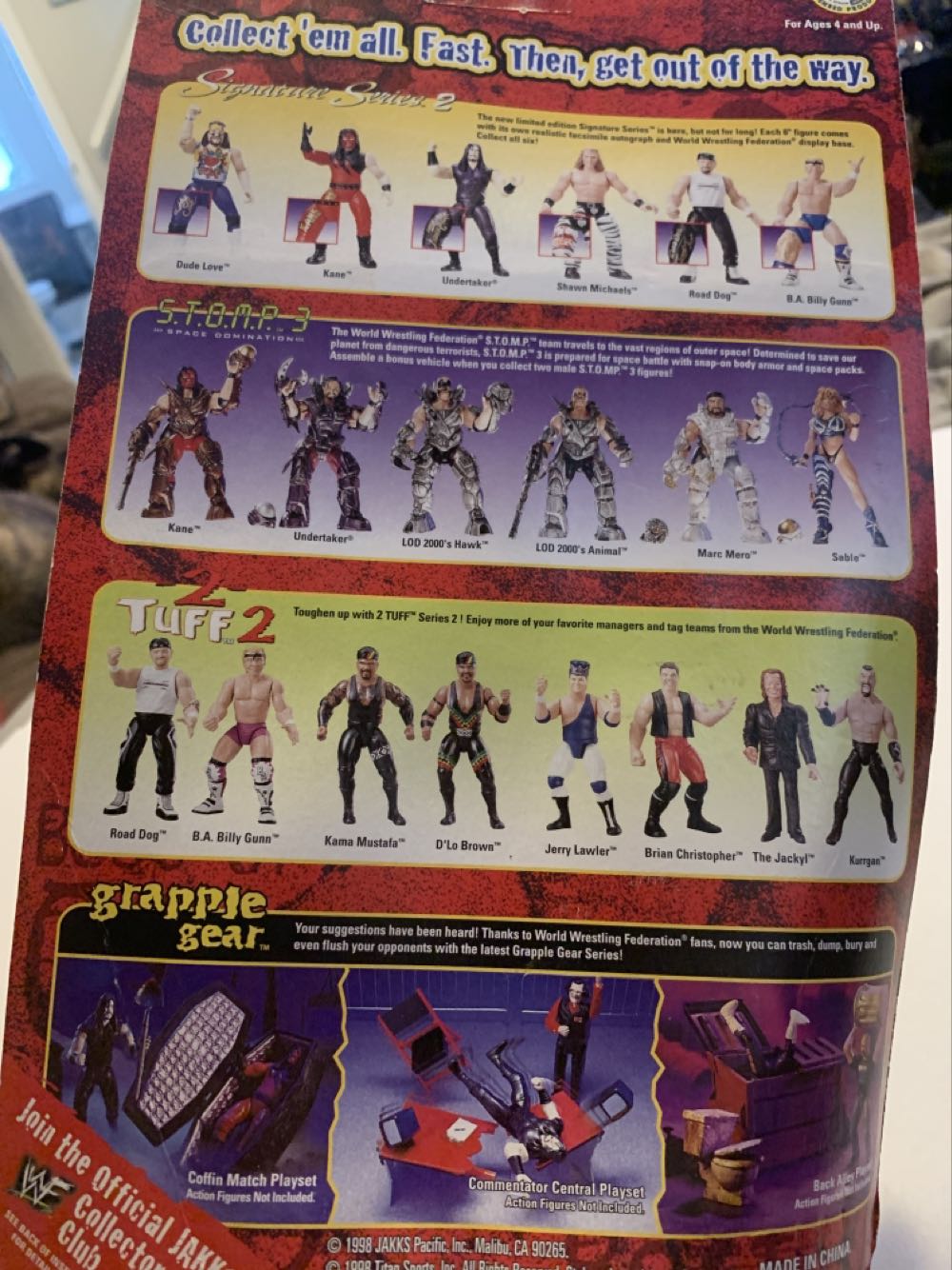 Chyna - JAKKS Pacific, Inc. (WWF) action figure collectible [Barcode 039897808420] - Main Image 2