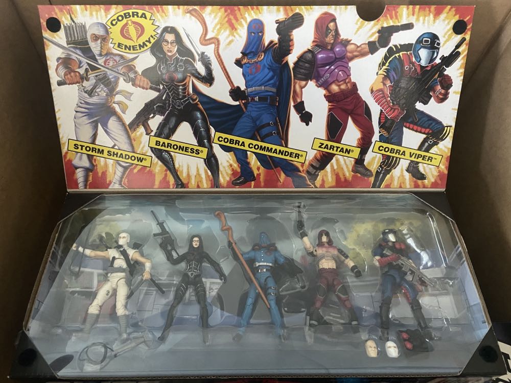 G.I. Joe - Cobra Boxed Set - Hasbro (G.I. Joe - Boxed Set) action figure collectible [Barcode 653569364481] - Main Image 3