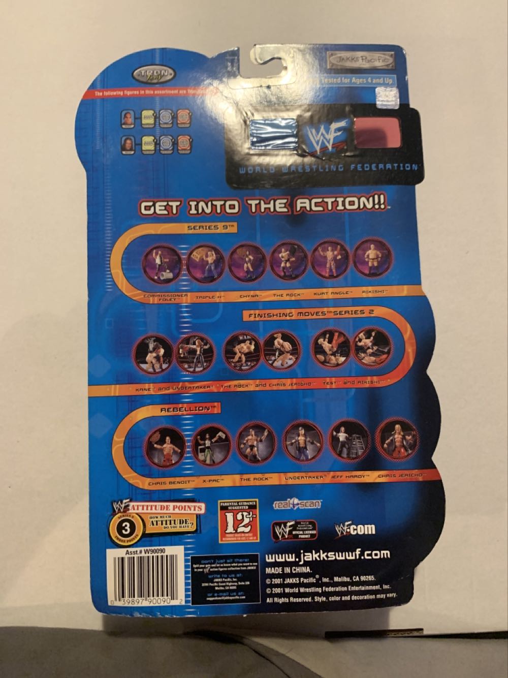 WWE Chyna - JAKKS Pacific, Inc. (Wrestlemania 17) action figure collectible [Barcode 039897900902] - Main Image 2