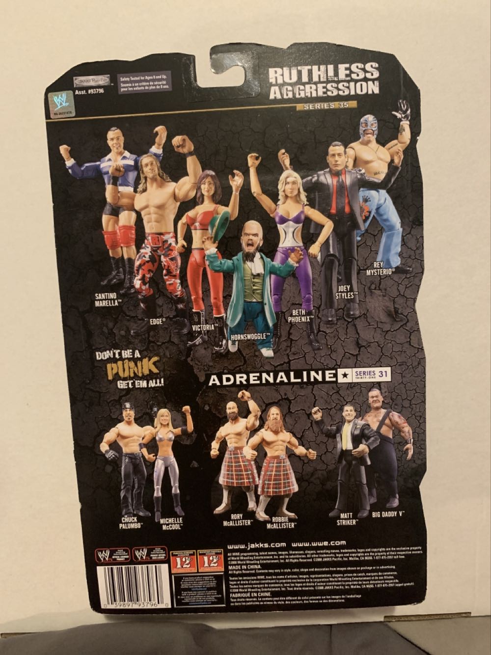 Beth Phoenix - JAKKS Pacific, Inc. (Ruthless Aggression) action figure collectible [Barcode 039897937960] - Main Image 2