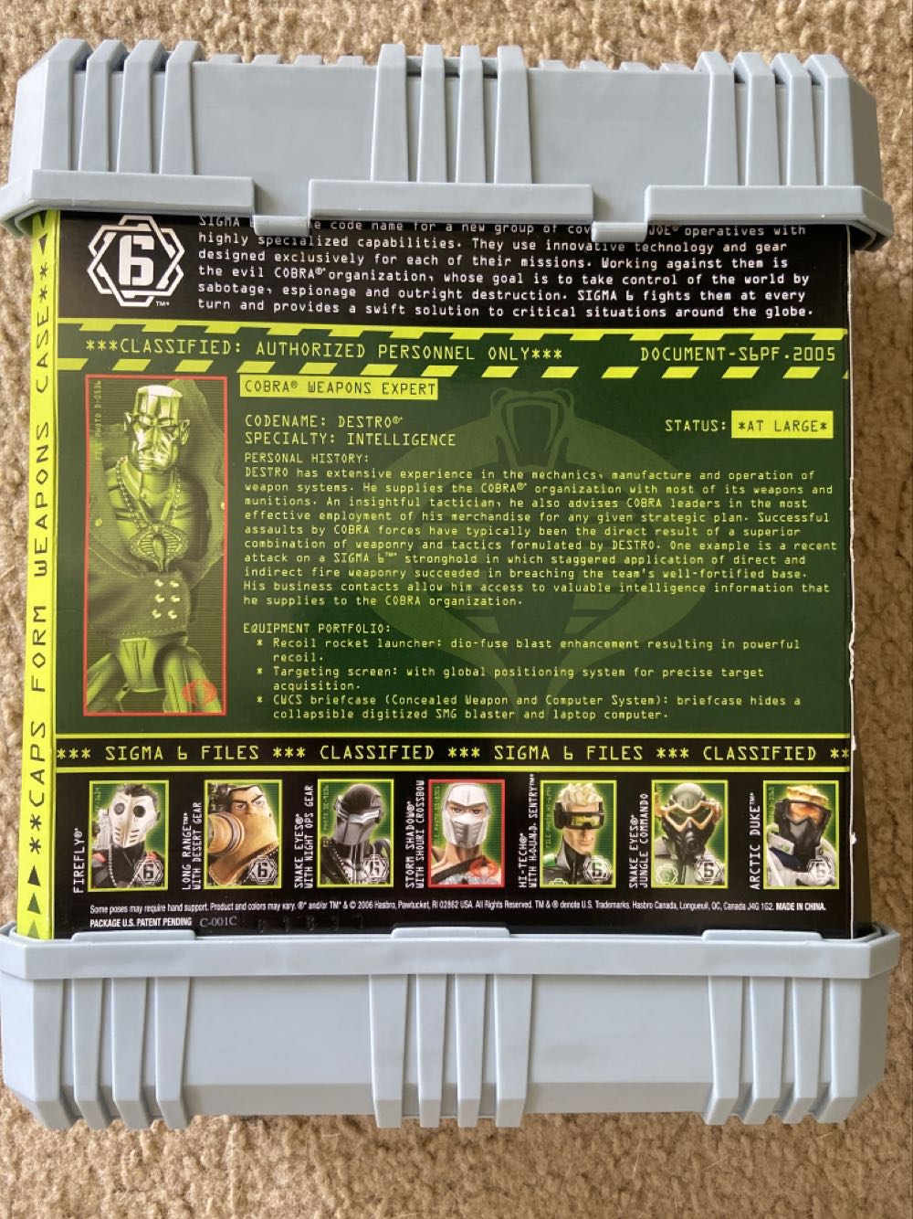 G.I. Joe - Destro (Sigma6) - Hasbro (G.I. Joe - Sigma6) action figure collectible [Barcode 653569149613] - Main Image 2