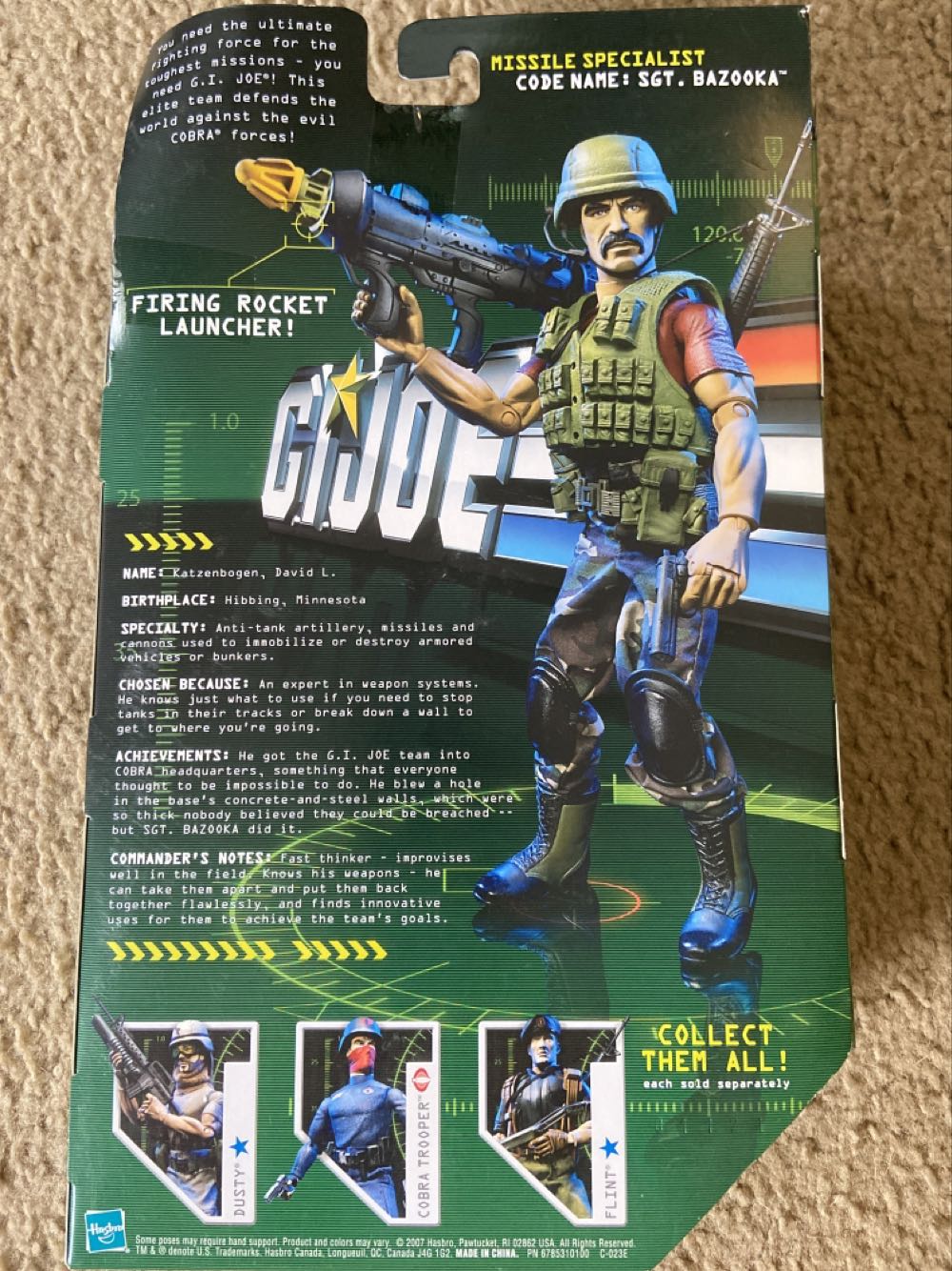 G.I. Joe - Sgt Bazooka (12in) - Hasbro (G.I. Joe - 12in Figures) action figure collectible [Barcode 653569328636] - Main Image 2