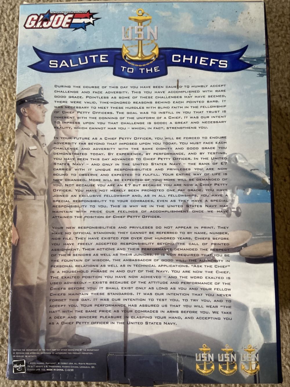 G.I. Joe - Salute To The Chiefs (USN) - Hasbro (G.I. Joe - 12in Figures) action figure collectible [Barcode 653569079545] - Main Image 3