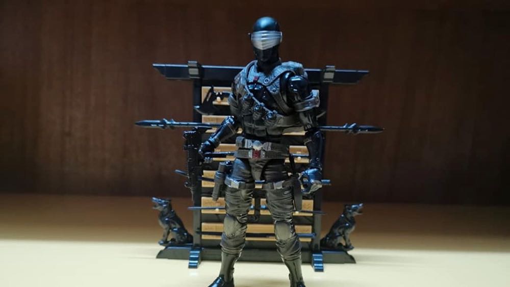 Snake Eyes (Deluxe) #00 - Hasbro (G.I. Joe) action figure collectible [Barcode 5010993675852] - Main Image 4